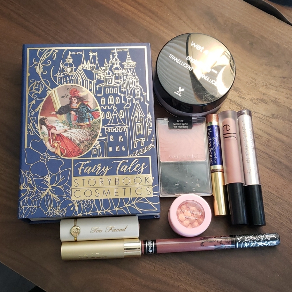 Mixed makeup lot bundle